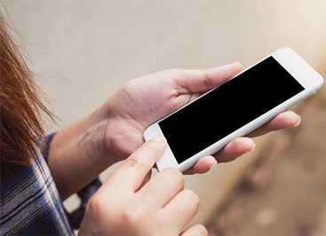 DRE Warns Consumers and Licensees of Fraudsters Impersonating California DRE Employees
